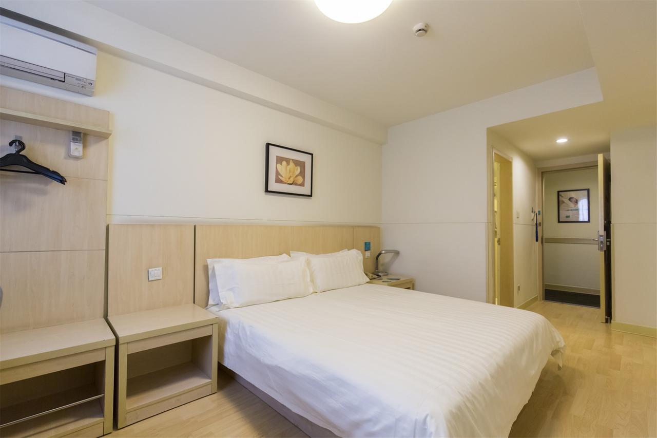 Jinjiang Inn Xianning Yinquan Avenue Hot Spring Hotel Exterior photo