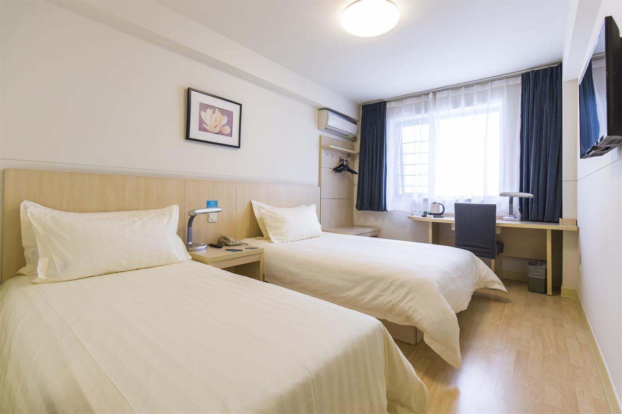Jinjiang Inn Xianning Yinquan Avenue Hot Spring Hotel Exterior photo