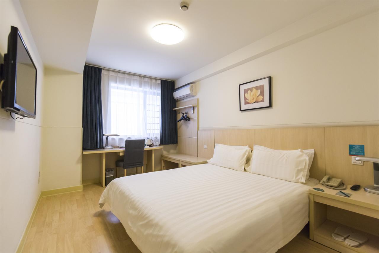 Jinjiang Inn Xianning Yinquan Avenue Hot Spring Hotel Exterior photo